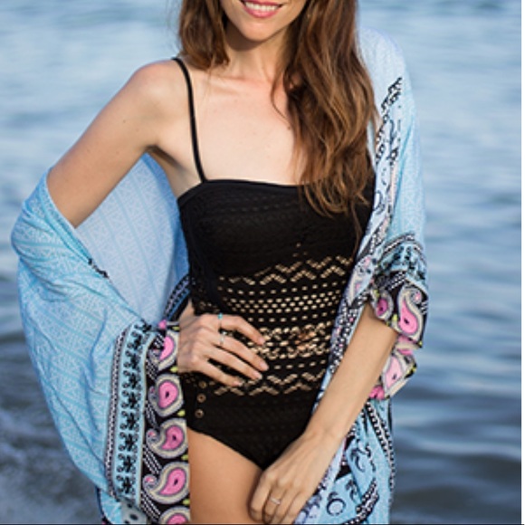 Crocheted Swimsuit w/ Removable Straps - Picture 6 of 8